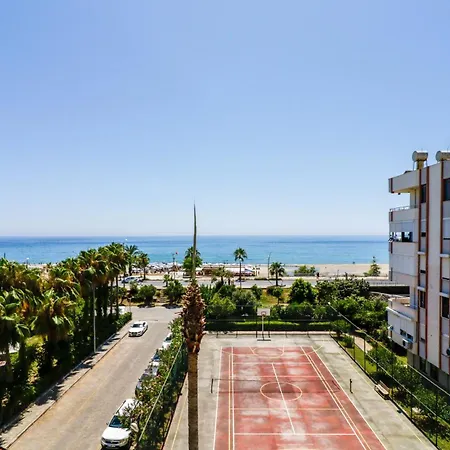 Apartamento Sunny With Fabulous Sea View